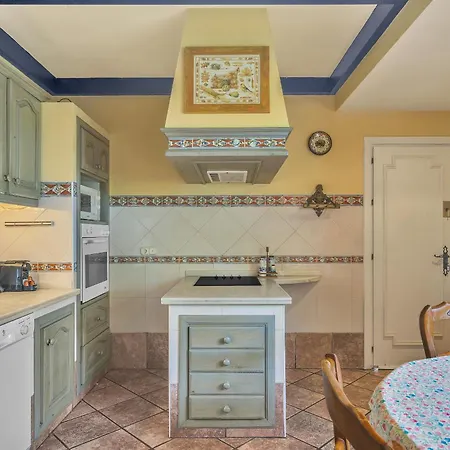 Villa Arin - Beachside Family By Finest *