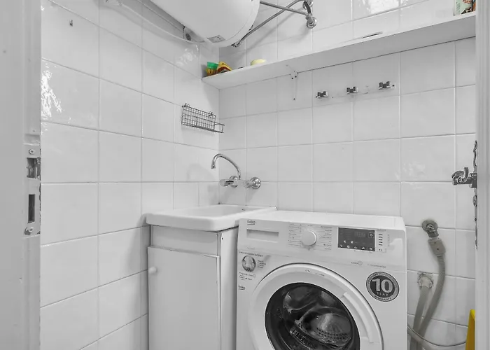 Arin - Beachside Family By Finest 에스테포나