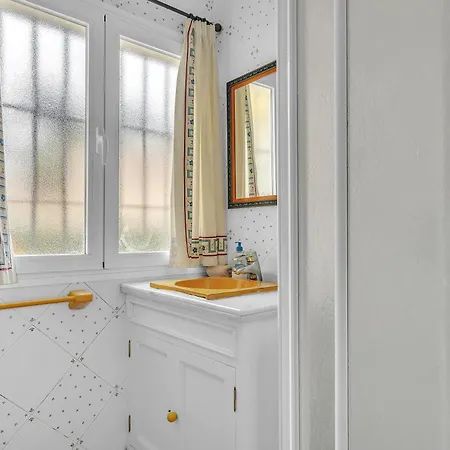 Villa Arin - Beachside Family By Finest