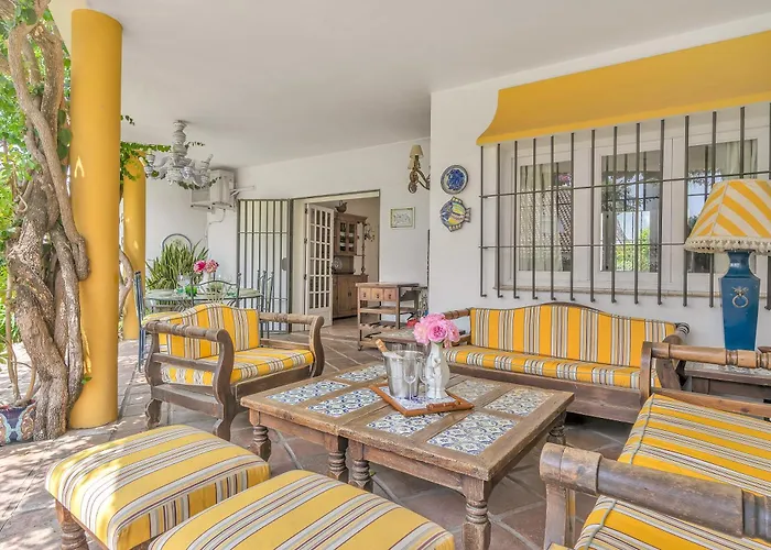 Villa Arin - Beachside Family By Finest