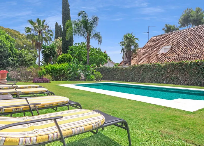Villa Arin - Beachside Family By Finest Estepona