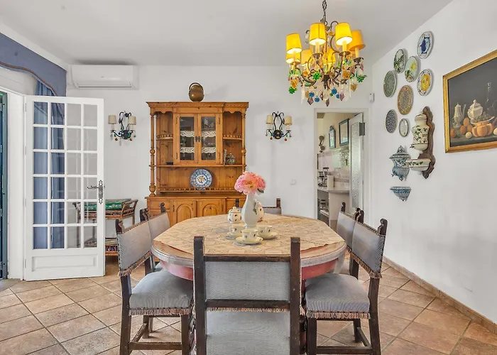 Villa Arin - Beachside Family By Finest