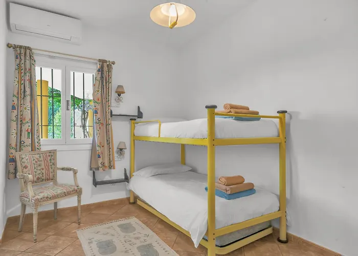 Villa Arin - Beachside Family By Finest